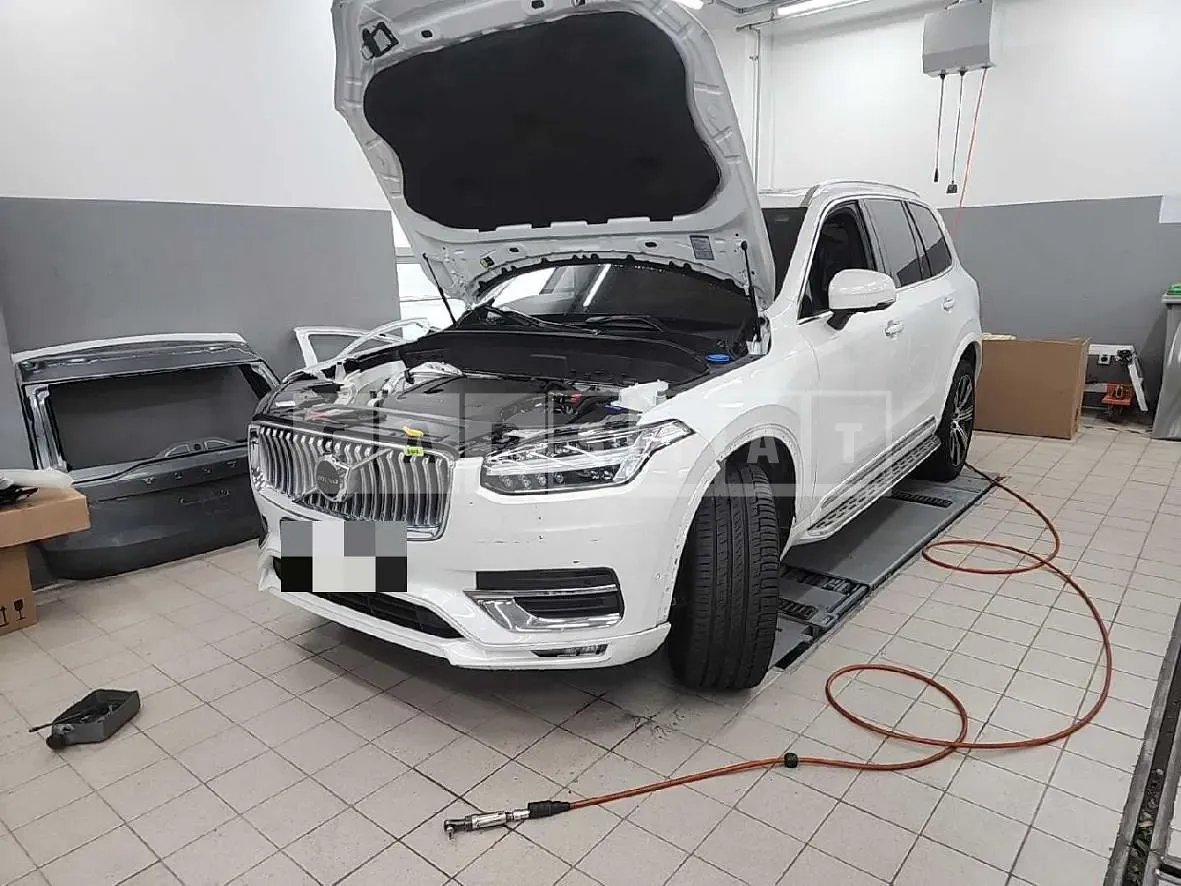 Photo 3 of 3: 2023 Volvo (parts) XC90B6 AWD Front Bumper, Headlamp — Korean insurance auction
