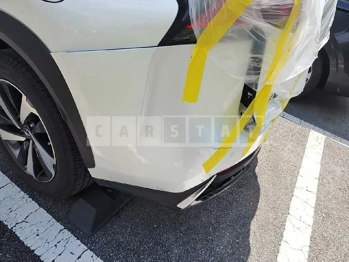 Photo 2 of 29: 2021 Lexus NX300h — Korean insurance auction