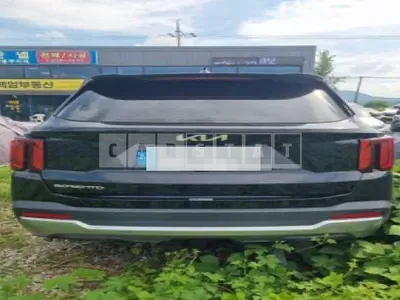 Photo 1 of 9: 2023 Kia Sorento — Korean insurance auction