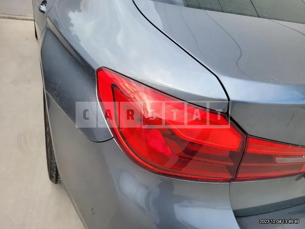 Photo 2 of 19: 2018 BMW 530i, VIN WBAJD3103JWC13869 — Korean insurance auction