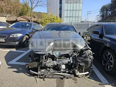 Photo 1 of 8: 2024 BMW i4 M50 — Korean insurance auction