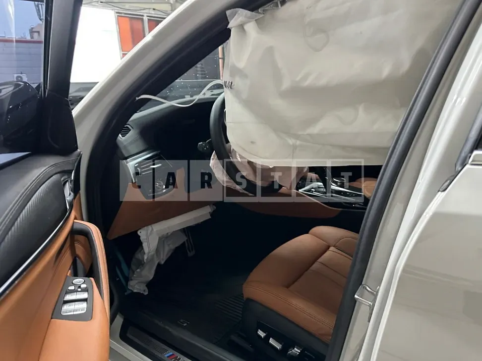 Photo 2 of 30: 2022 BMW 520i, VIN WBA11BH08PCL46367 — Korean insurance auction