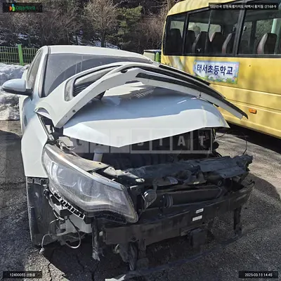 Photo 1 of 11: 2019 Kia K5, VIN KNAGT411BLA371314 — Korean insurance auction