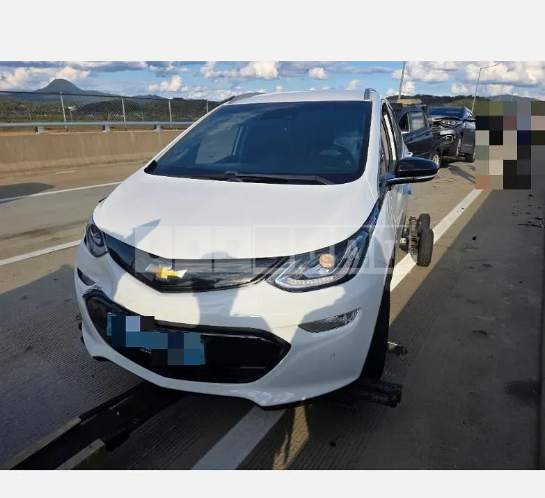 Photo 3 of 3: 2019 Chevrolet Volt Electric Car — Korean insurance auction