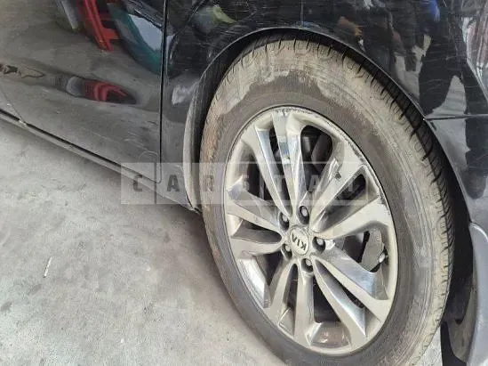 Photo 2 of 30: 2016 Kia Carnival, VIN KNAME81ABGS179370 — Korean insurance auction