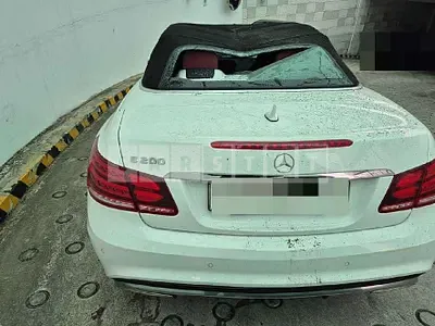 Photo 1 of 23: 2016 Mercedes-Benz E200 Cabriolet — Korean insurance auction