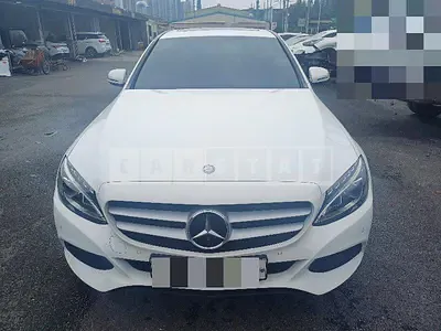Photo 1 of 19: 2015 Mercedes-Benz C200 d, VIN WDDWF3HB3GF241290 — Korean insurance auction