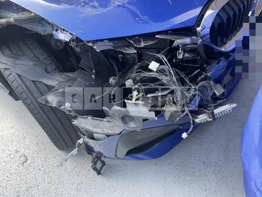Photo 2 of 30: 2020 BMW 320d — Korean insurance auction