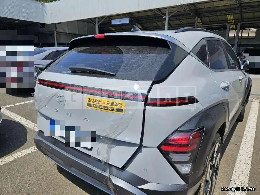 Photo 2 of 59: 2025 Hyundai Kona — Korean insurance auction