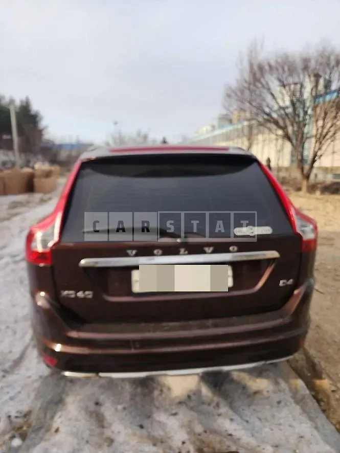 Photo 2 of 8: 2015 Volvo XC60D4, VIN YV1DZ73BDF2758782 — Korean insurance auction