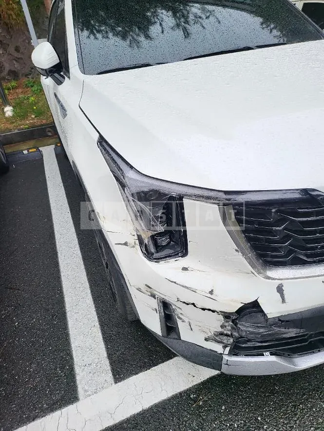 Photo 2 of 33: 2024 Kia Sorento Gasoline — Korean insurance auction