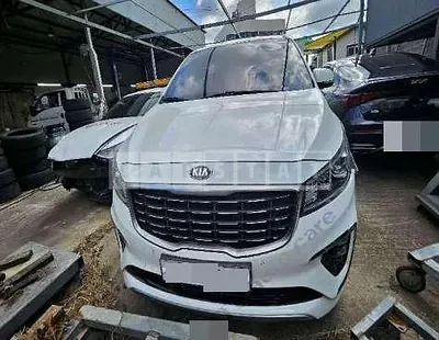 Photo 1 of 41: 2020 Kia Carnivals — Korean insurance auction