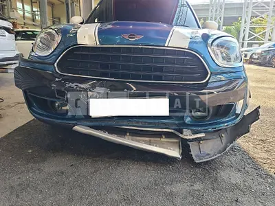 Photo 1 of 17: 2018 MINI Cooper D Countryman ALL4, VIN WMWYU1102J3D19914 — Korean insurance auction