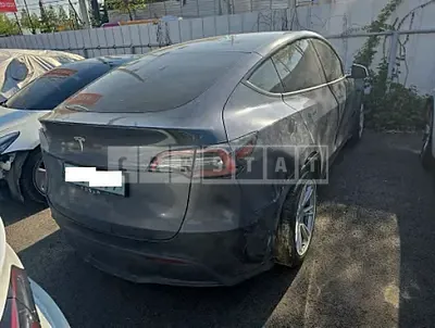 Photo 1 of 14: 2021 Tesla Model Y Standard Range — Korean insurance auction