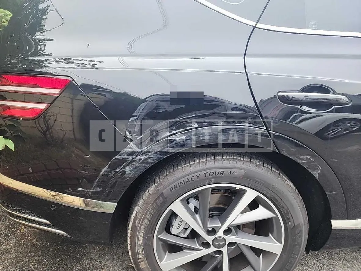 Photo 2 of 22: 2024 Genesis GV80 2.5T 4WD — Korean insurance auction