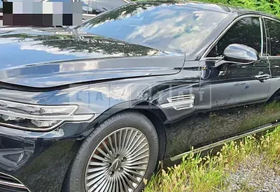 Photo 1 of 6: 2020 Genesis Acupuncture Nessis G90 — Korean insurance auction
