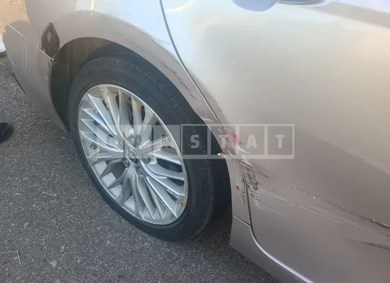 Photo 2 of 4: 2018 Toyota Camry Hybrid, VIN JTNB21HK1J3000230 — Korean insurance auction