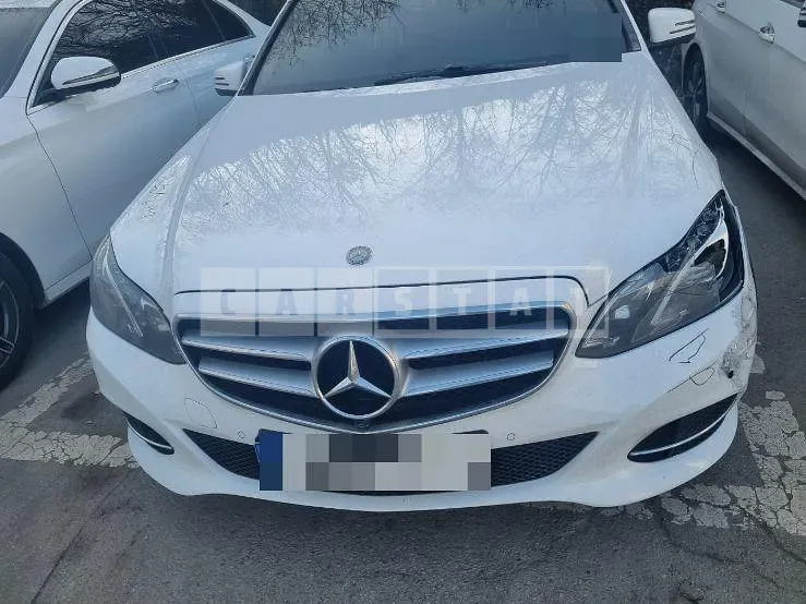 Photo 2 of 37: 2016 Mercedes-Benz E250 BlueTec 4Matic, VIN WDDHF9HBXGB310219 — Korean insurance auction