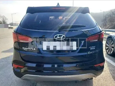 Photo 1 of 35: 2016 Hyundai Santa Fe DM 2.0 (4WD), VIN KMHSW81UDHU724589 — Korean insurance auction