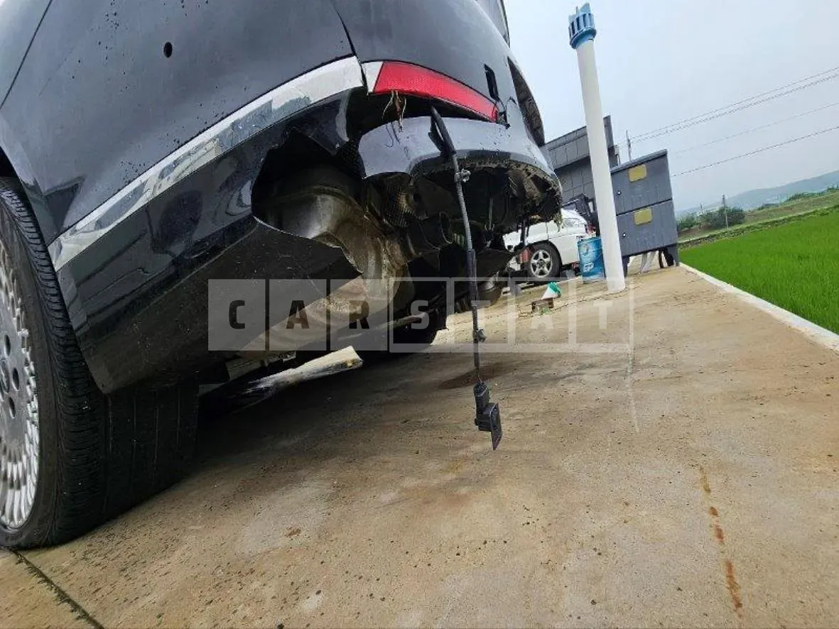 Photo 2 of 22: 2021 Genesis G80 2.5T, VIN KMTGB41CDNU101768 — Korean insurance auction