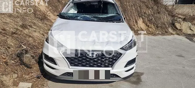 Photo 2 of 28: 2019 Hyundai Tucson TL 1.6, VIN KMHJ3817GKU137640 — Korean insurance auction