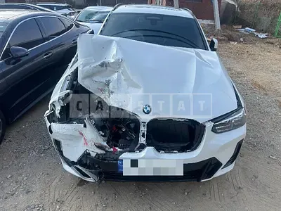Photo 1 of 24: 2023 BMW X4 xDrive20i — Korean insurance auction