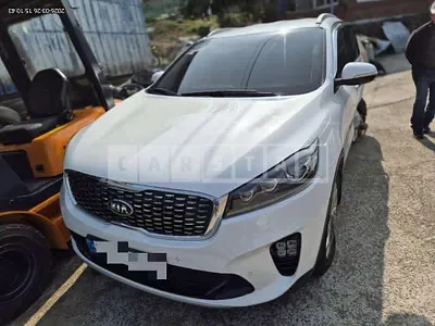 Photo 1 of 11: 2017 Kia Sorento — Korean insurance auction