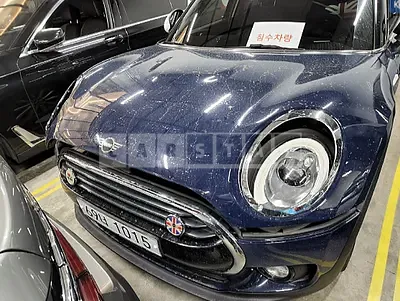 Photo 1 of 1: 2018 MINI Cooper D Clubman, VIN WMWXK5105JTE29624 — Korean insurance auction