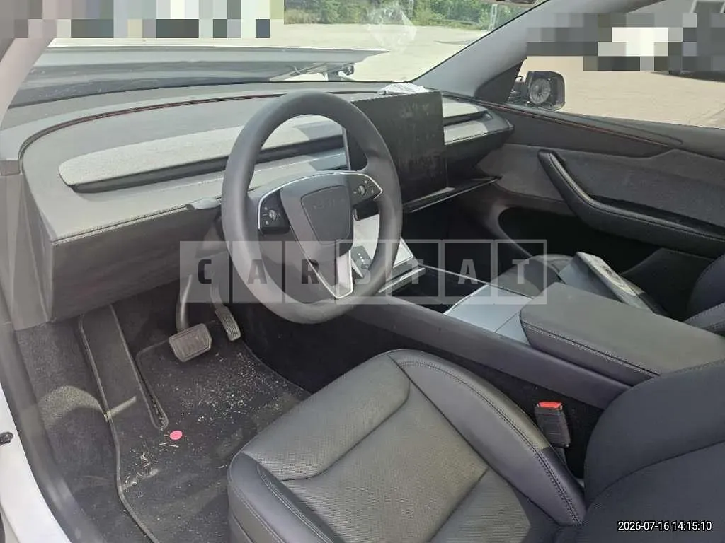 Photo 2 of 11: 2025 Tesla Model Y RWD — Korean insurance auction