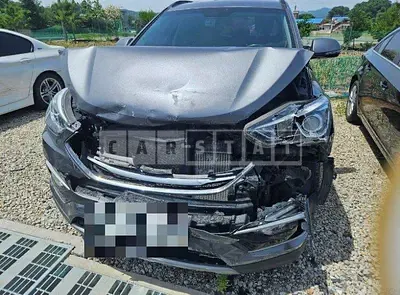 Photo 1 of 10: 2016 Hyundai Santa Fe 2.0 — Korean insurance auction