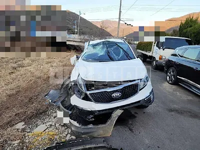 Photo 1 of 8: 2015 Kia Sportage R, VIN KNAPC813BGK852753 — Korean insurance auction