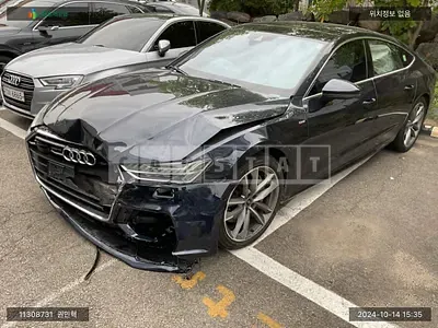 Photo 1 of 17: 2021 Audi A7 55 TFSI quattro, VIN WAUZZZF28MN037636 — Korean insurance auction