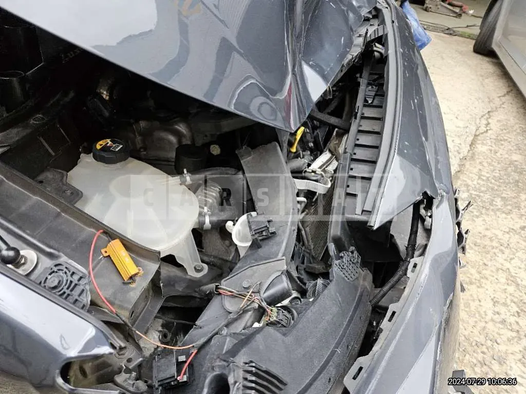 Photo 2 of 11: 2018 Hyundai Kona — Korean insurance auction