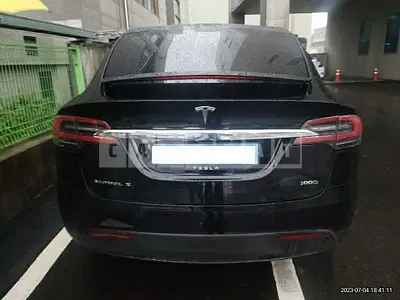 Photo 1 of 20: 2019 Tesla Model X100d, VIN 5YJXCAE21KF146983 — Korean insurance auction