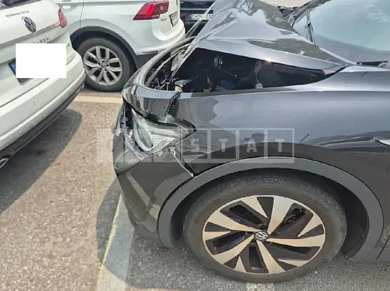 Photo 2 of 24: 2022 Volkswagen ID.4 Pro — Korean insurance auction