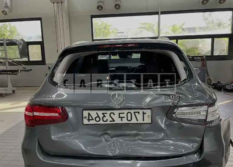 Photo 2 of 9: 2017 Mercedes-Benz GLC220d 4Matic, VIN WDC0G0FB8HF145746 — Korean insurance auction