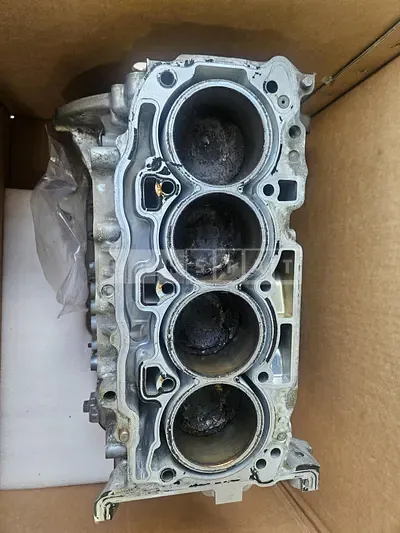 Photo 1 of 4: 2019 Kia Engine K7 Short Engine Single Item, VIN KNALC41BBLA178142 — Korean insurance auction