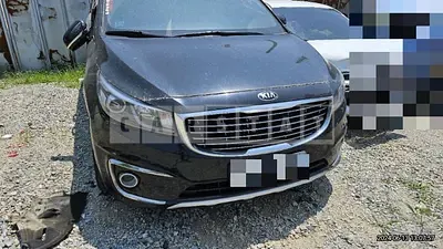 Photo 1 of 33: 2016 Kia Carnivals — Korean insurance auction