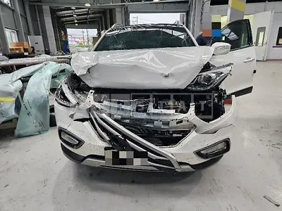Photo 1 of 12: 2015 Hyundai Tucson ix (4WD) — Korean insurance auction