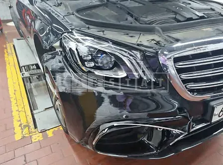 Photo 2 of 50: 2018 Mercedes-Benz AMG S63 4Matic + L, VIN WDDUG8JBXJA376699 — Korean insurance auction