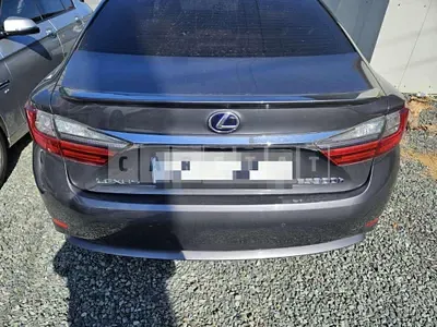 Photo 1 of 25: 2018 Lexus ES300h — Korean insurance auction