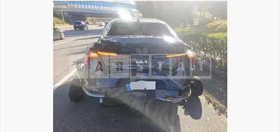 Photo 1 of 18: 2024 Kia K8 Hybrid — Korean insurance auction
