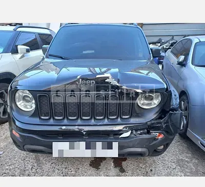 Photo 1 of 22: 2018 Jeep Zip Renegade — Korean insurance auction