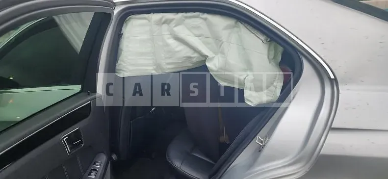 Photo 2 of 17: 2014 Mercedes-Benz E220 CDI — Korean insurance auction