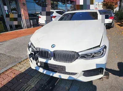 Photo 1 of 14: 2020 BMW 530e iPerformance M Sport, VIN WBAJS9107LCE70160 — Korean insurance auction