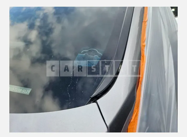 Photo 2 of 16: 2025 Genesis Hyundai G80 — Korean insurance auction