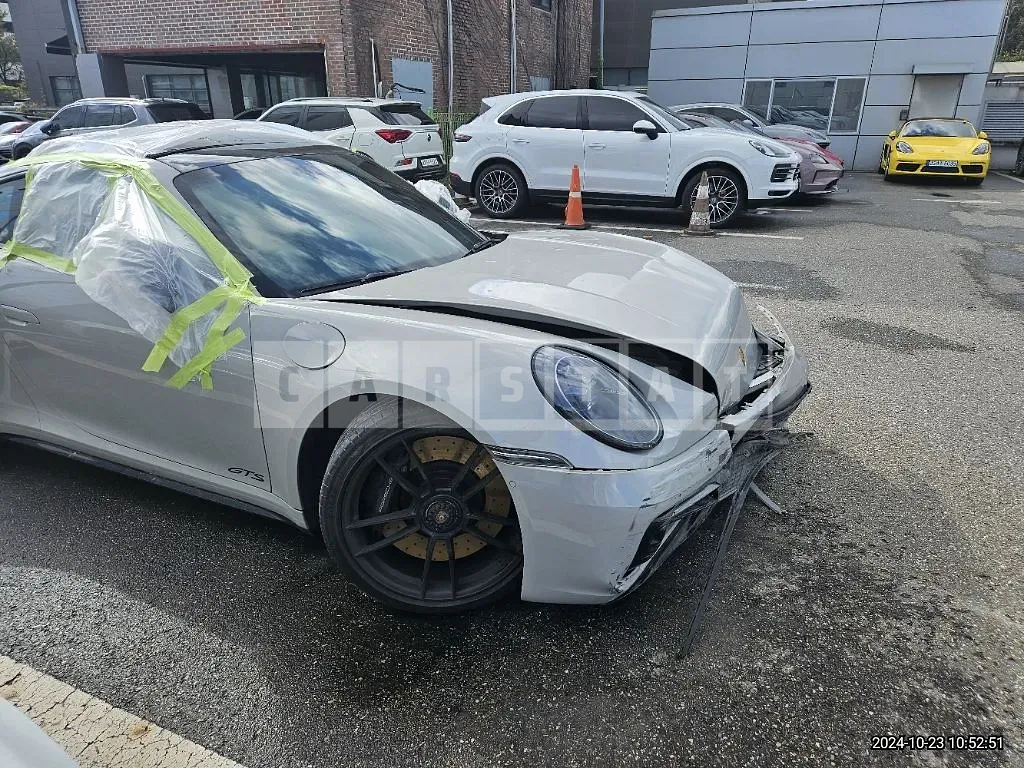 Photo 2 of 50: 2022 Porsche 911 Carrera 4 GTS — Korean insurance auction