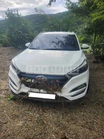 Photo 1 of 13: 2015 Hyundai Tucson, VIN KMHJ381ABGU106061 — Korean insurance auction