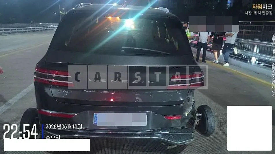 Photo 2 of 16: 2024 Genesis GV80 2.5T — Korean insurance auction