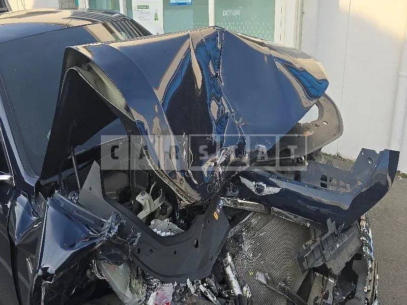 Photo 2 of 69: 2019 Genesis G70 2.0T — Korean insurance auction